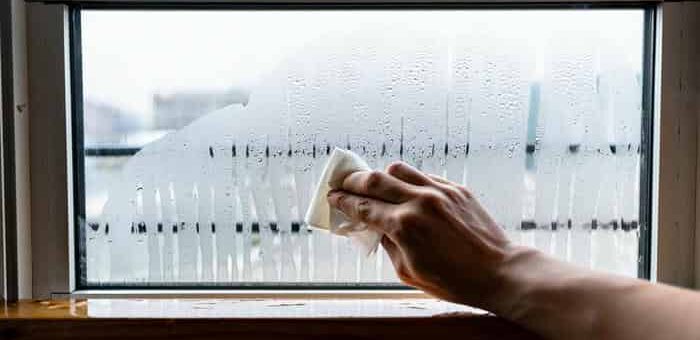 Почему алюминиевые окна продувают зимой и как это исправить без замены рамы?