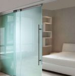 🏠 Зонирование без перепланировки: как стеклянные перегородки меняют пространство